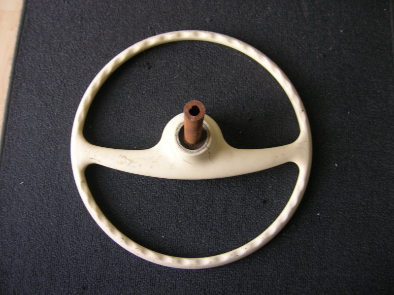 Sell VOLKSWAGEN STAHLGRUBER VW STEERING WHEEL PETRI PEROHAUS KÄFER